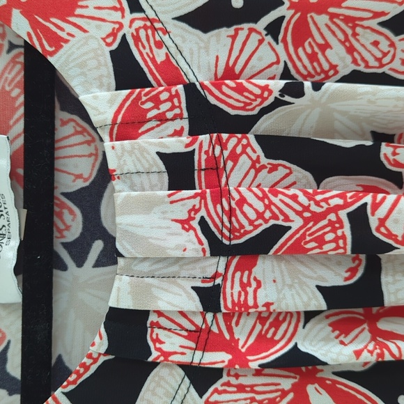 Tank top - Picture 3 of 3